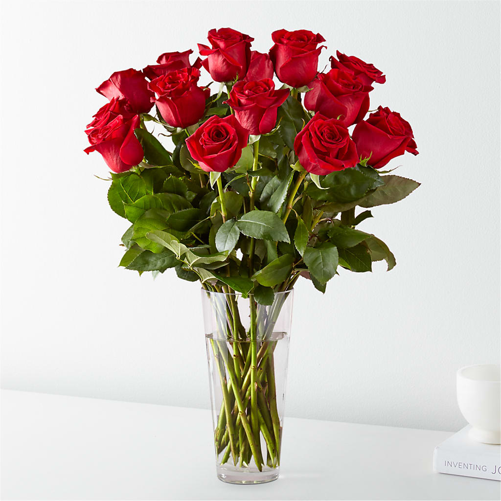 Long Stem Red Rose Bouquet – HOMETOWN TREASURES FLORAL & GIFTS, Morris OK