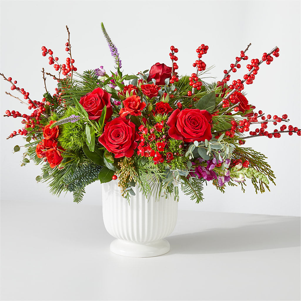 Big Red Bow Bouquet – HOMETOWN TREASURES FLORAL & GIFTS, Morris OK