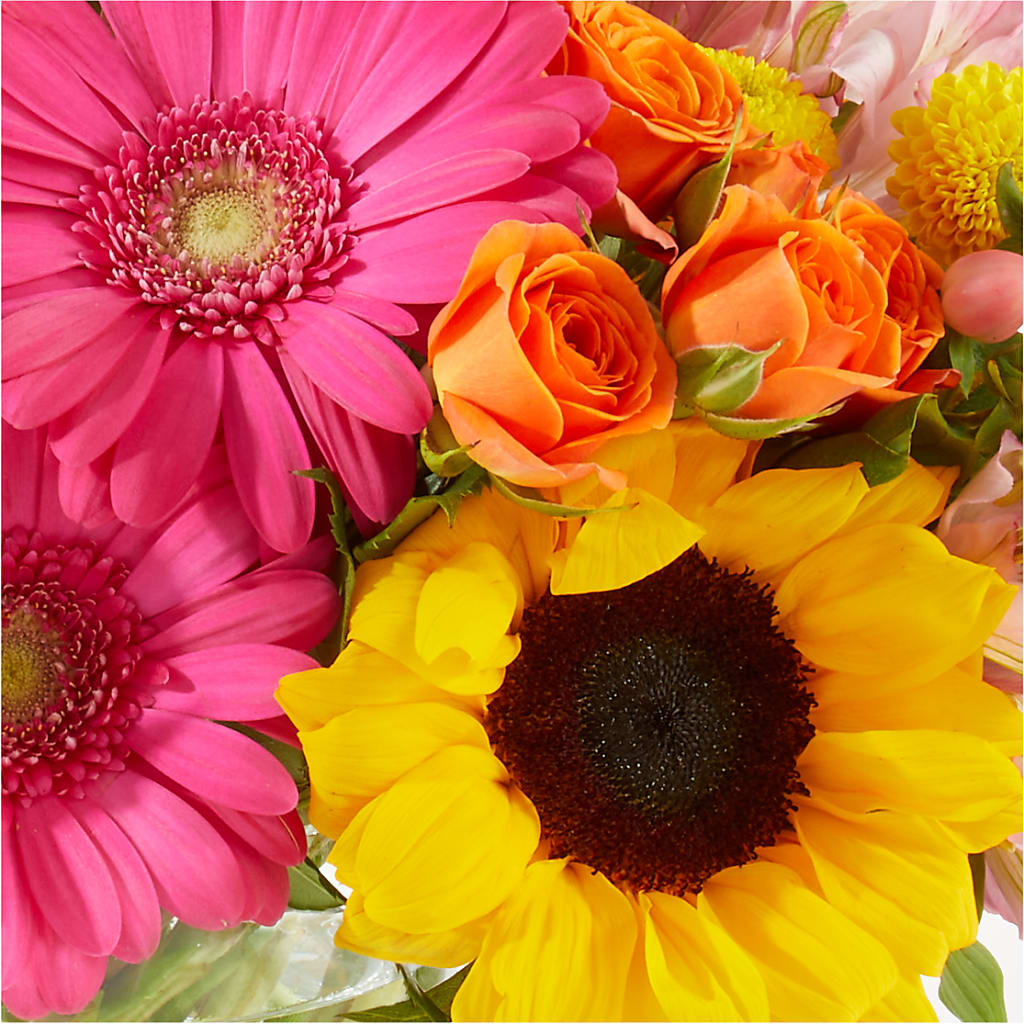 Florist Original Mixed Bouquet – HOMETOWN TREASURES FLORAL & GIFTS, Morris OK