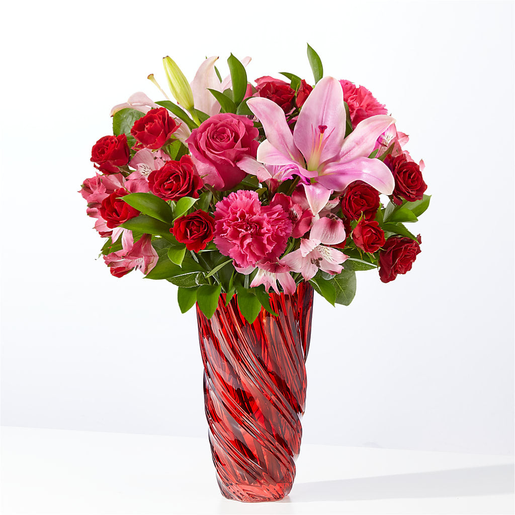 In Love Bouquet with Luxe Swirl Vase – HOMETOWN TREASURES FLORAL & GIFTS, Morris OK