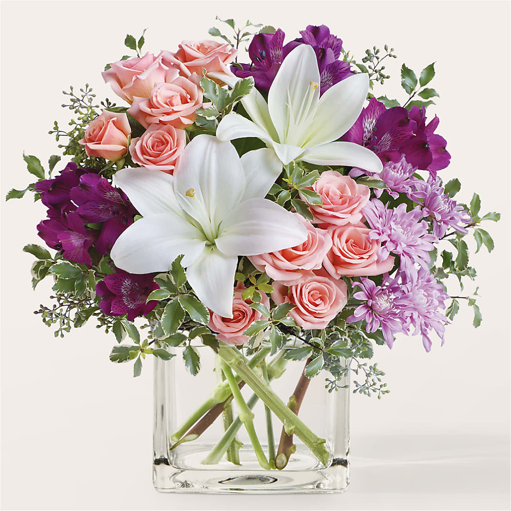Mani Pedi Bouquet – HOMETOWN TREASURES FLORAL & GIFTS, Morris OK