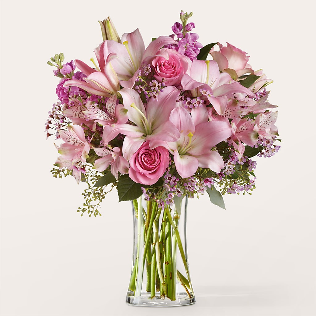 Gentle Gesture Bouquet – HOMETOWN TREASURES FLORAL & GIFTS, Morris OK