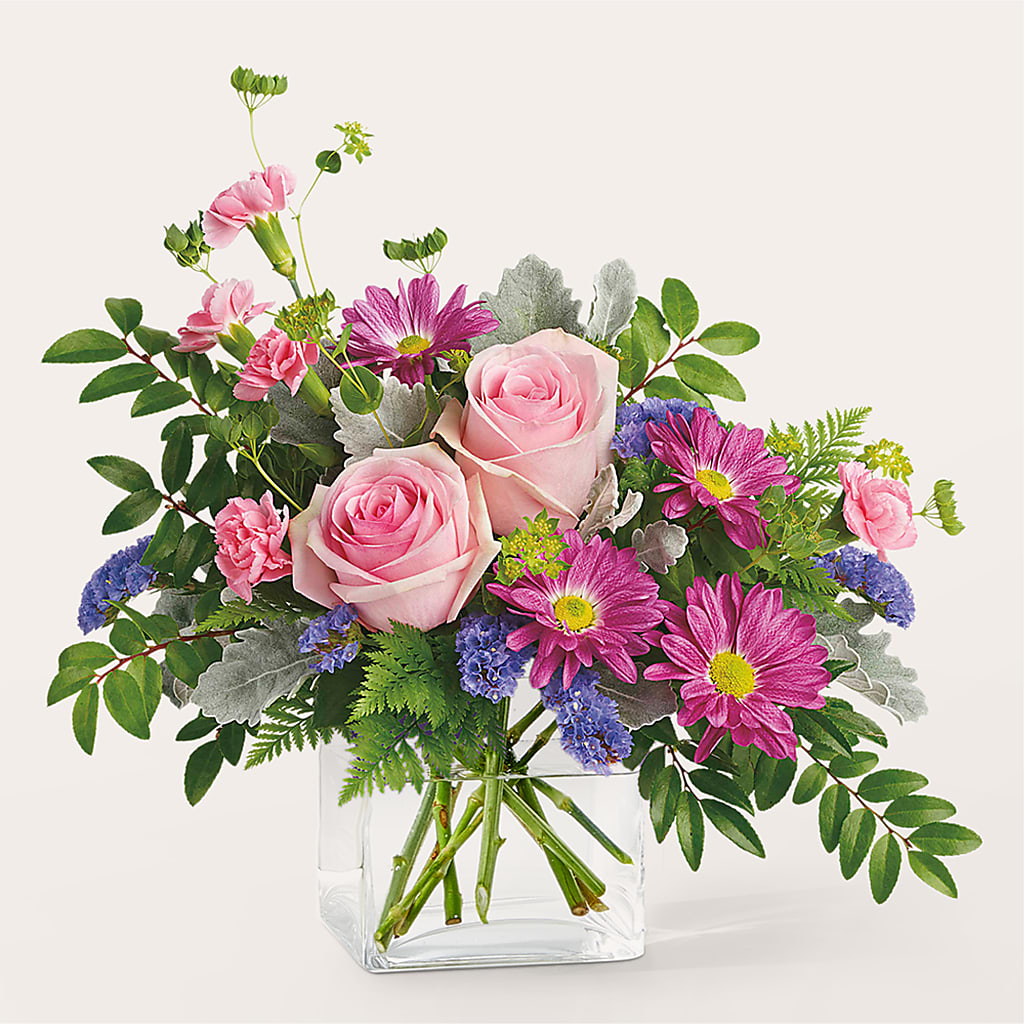 Starlet Bouquet – HOMETOWN TREASURES FLORAL & GIFTS, Morris OK