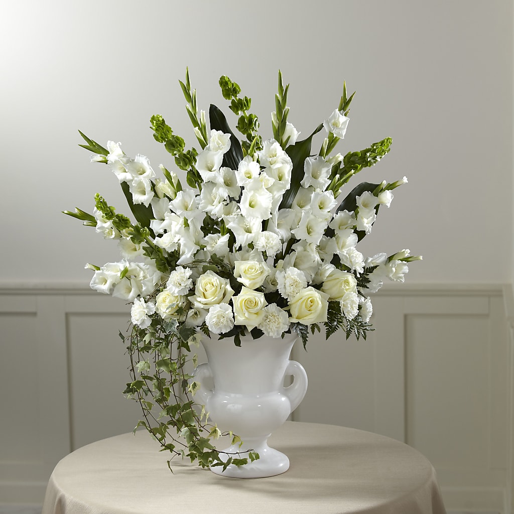 Fond Reflections Arrangement – HOMETOWN TREASURES FLORAL & GIFTS, Morris OK