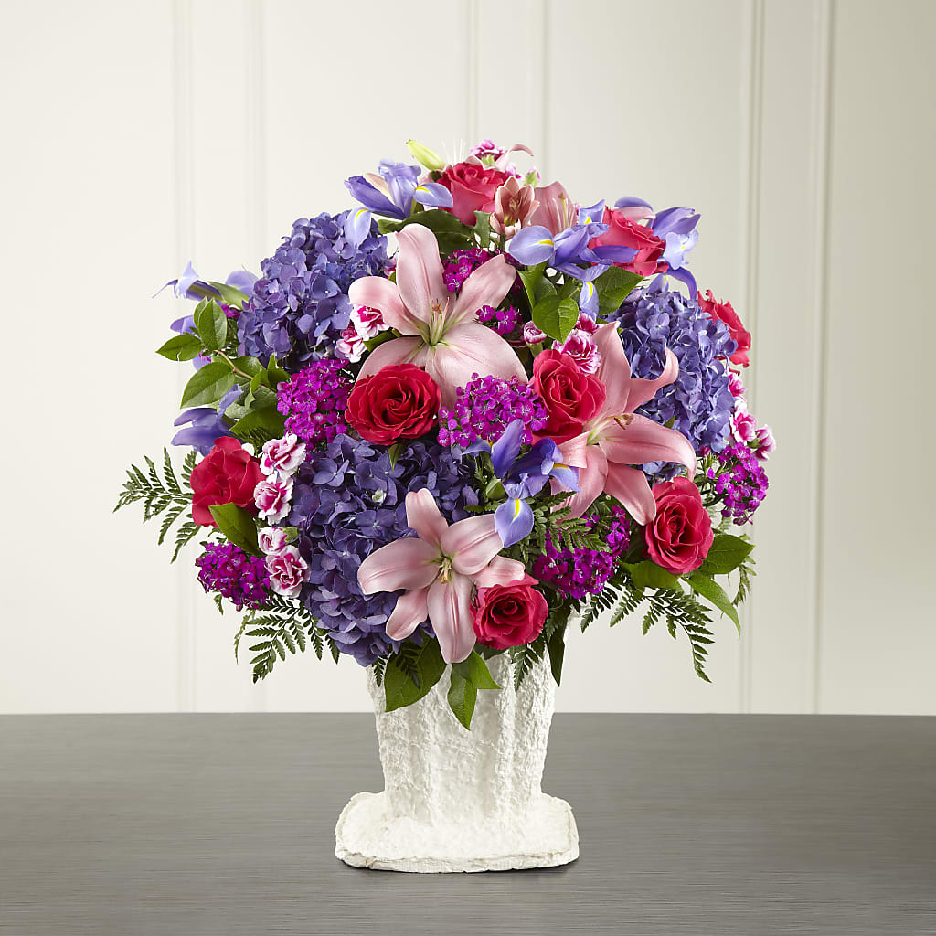 We Fondly Remember Arrangement – HOMETOWN TREASURES FLORAL & GIFTS, Morris OK