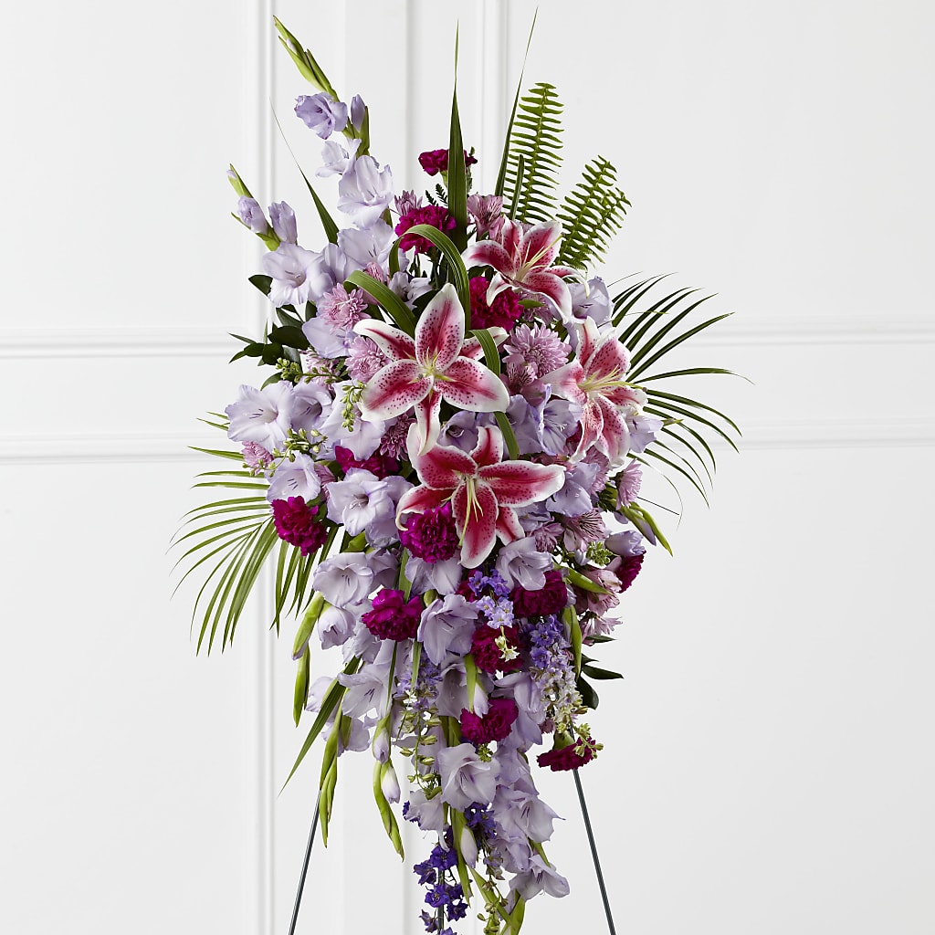 Tender Touch Standing Spray – HOMETOWN TREASURES FLORAL & GIFTS, Morris OK