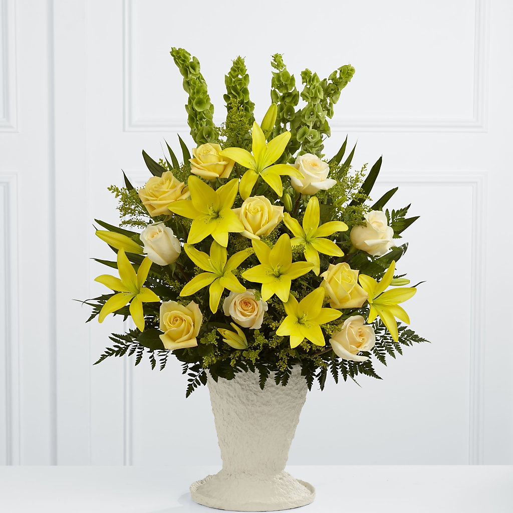 Golden Memories Arrangement – HOMETOWN TREASURES FLORAL & GIFTS, Morris OK