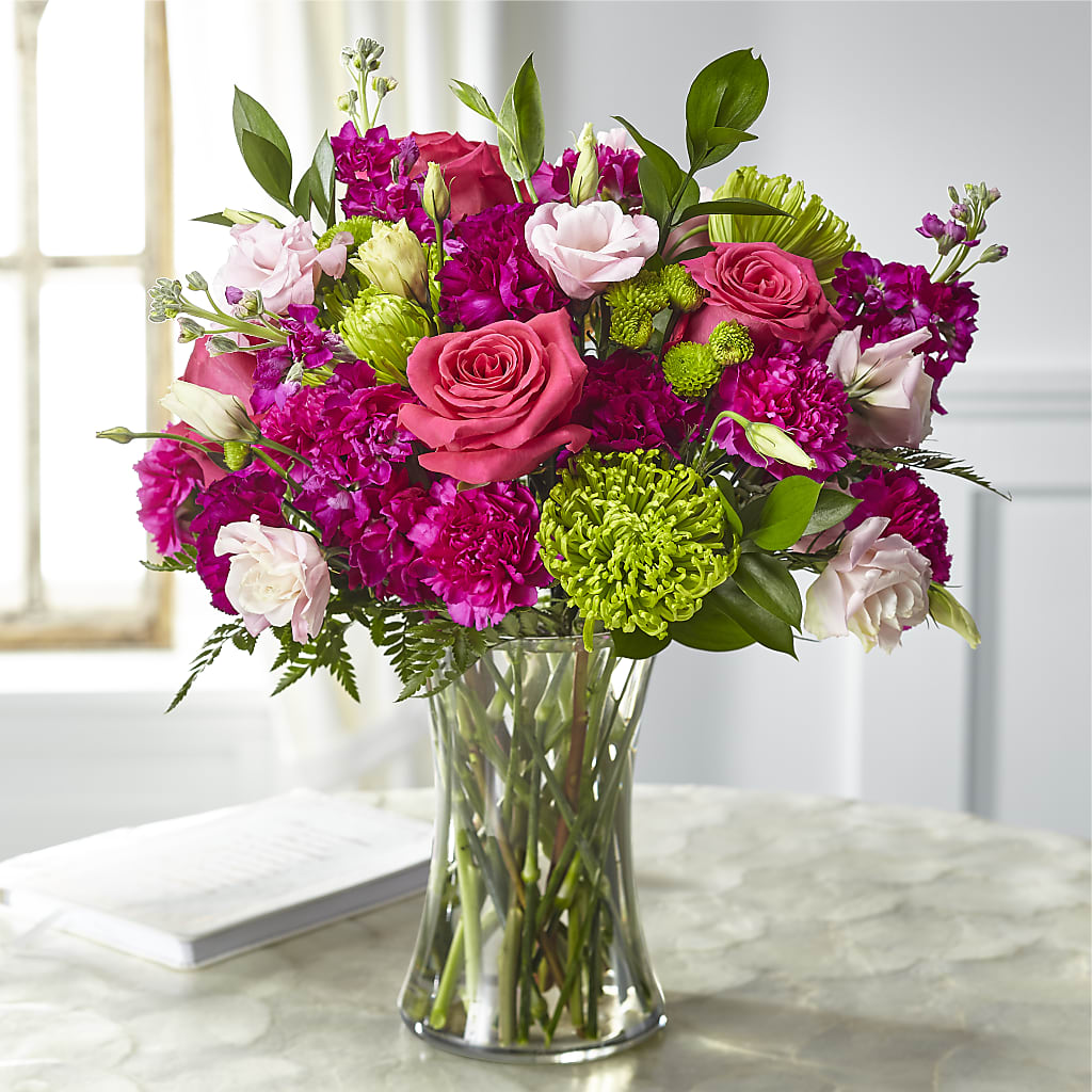 Everlasting Embrace Bouquet – HOMETOWN TREASURES FLORAL & GIFTS, Morris OK