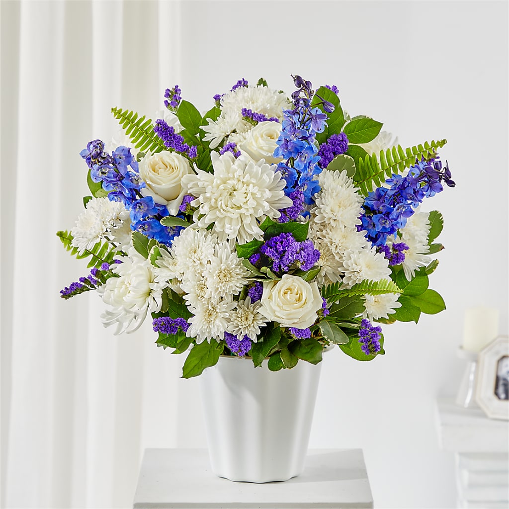 Hold Dear Tabletop Basket – HOMETOWN TREASURES FLORAL & GIFTS, Morris OK