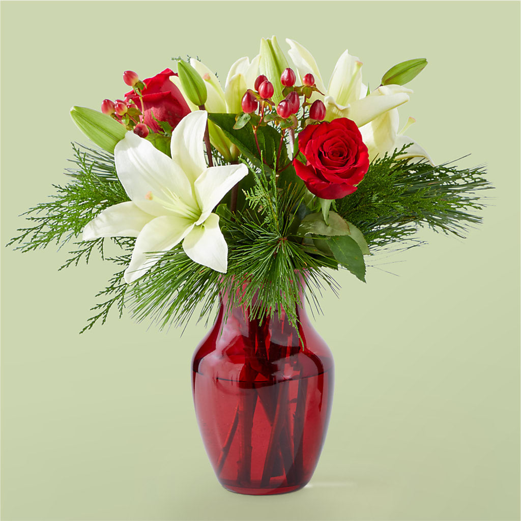 Evergreen Delight Bouquet – HOMETOWN TREASURES FLORAL & GIFTS, Morris OK