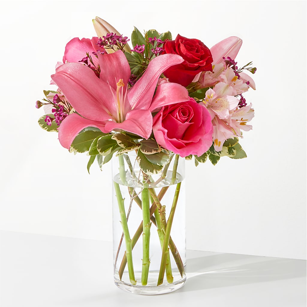 Lucky in Love Bouquet – HOMETOWN TREASURES FLORAL & GIFTS, Morris OK