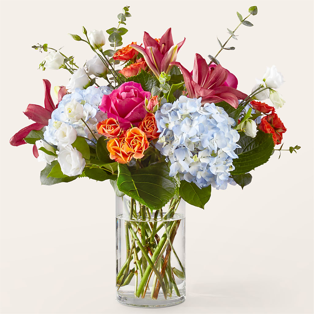Awestruck Luxury Bouquet – HOMETOWN TREASURES FLORAL & GIFTS, Morris OK
