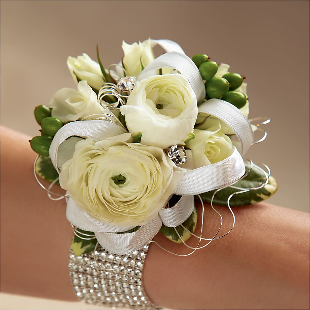 White Wedding Corsage – HOMETOWN TREASURES FLORAL & GIFTS, Morris OK