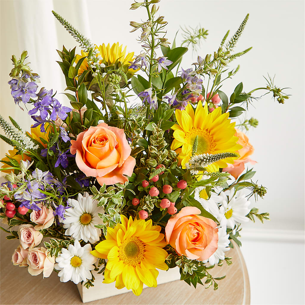The Good Life Bouquet – HOMETOWN TREASURES FLORAL & GIFTS, Morris OK