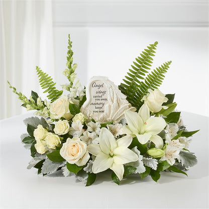 Holding You Close Arrangement – HOMETOWN TREASURES FLORAL & GIFTS, Morris OK
