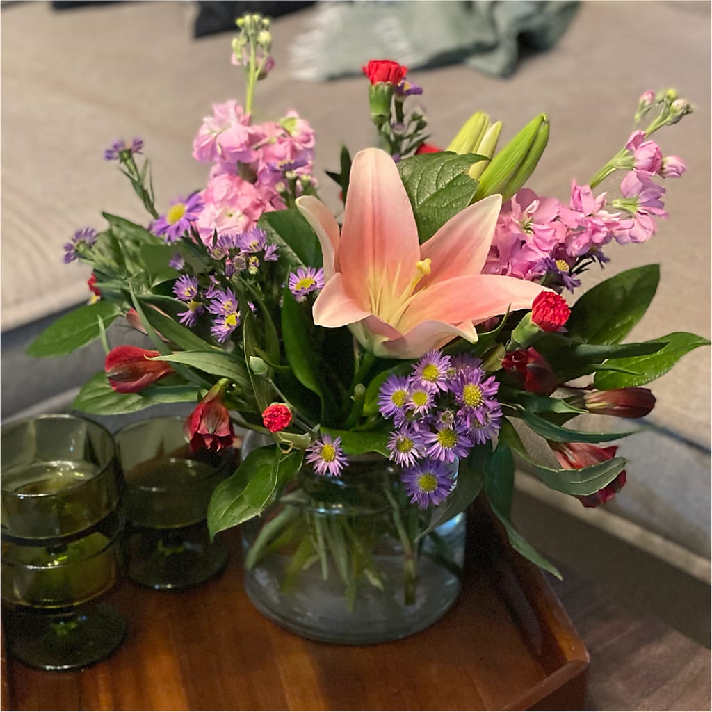 Romantique Bouquet – HOMETOWN TREASURES FLORAL & GIFTS, Morris OK