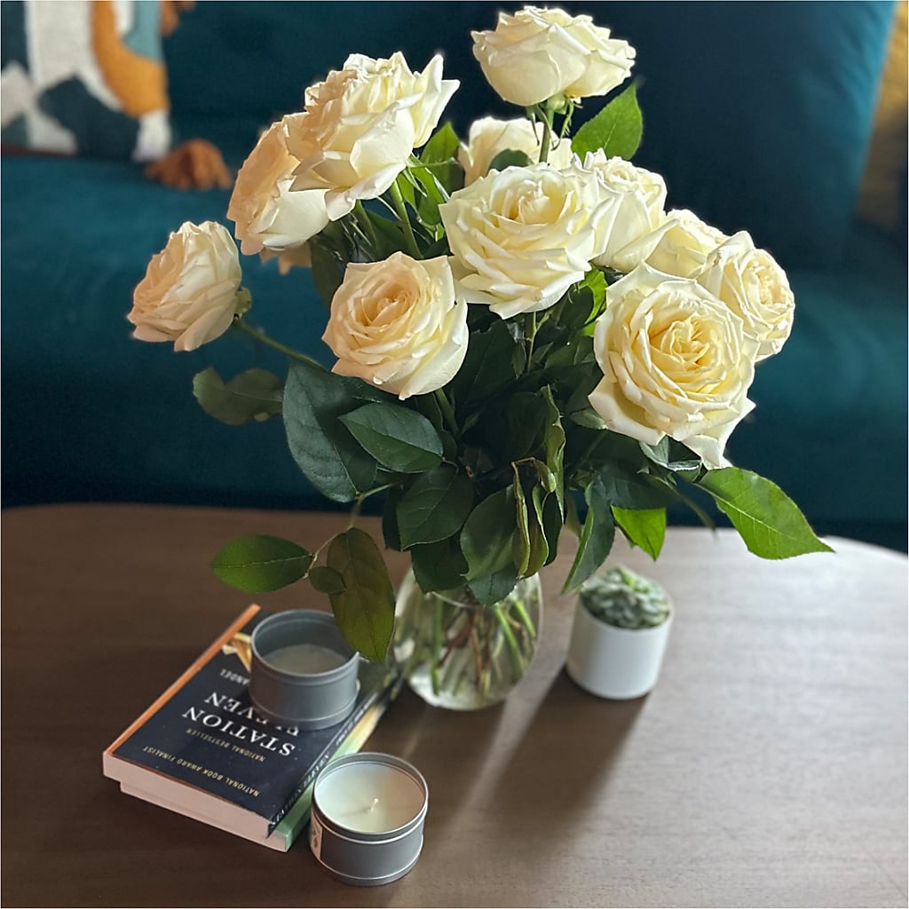 Long Stem Yellow Rose Bouquet – HOMETOWN TREASURES FLORAL & GIFTS, Morris OK