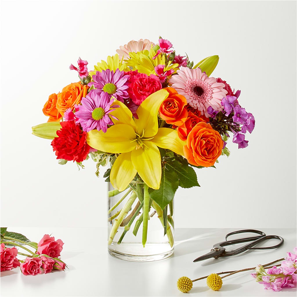 Cue the Confetti - A Florist Original – HOMETOWN TREASURES FLORAL & GIFTS, Morris OK