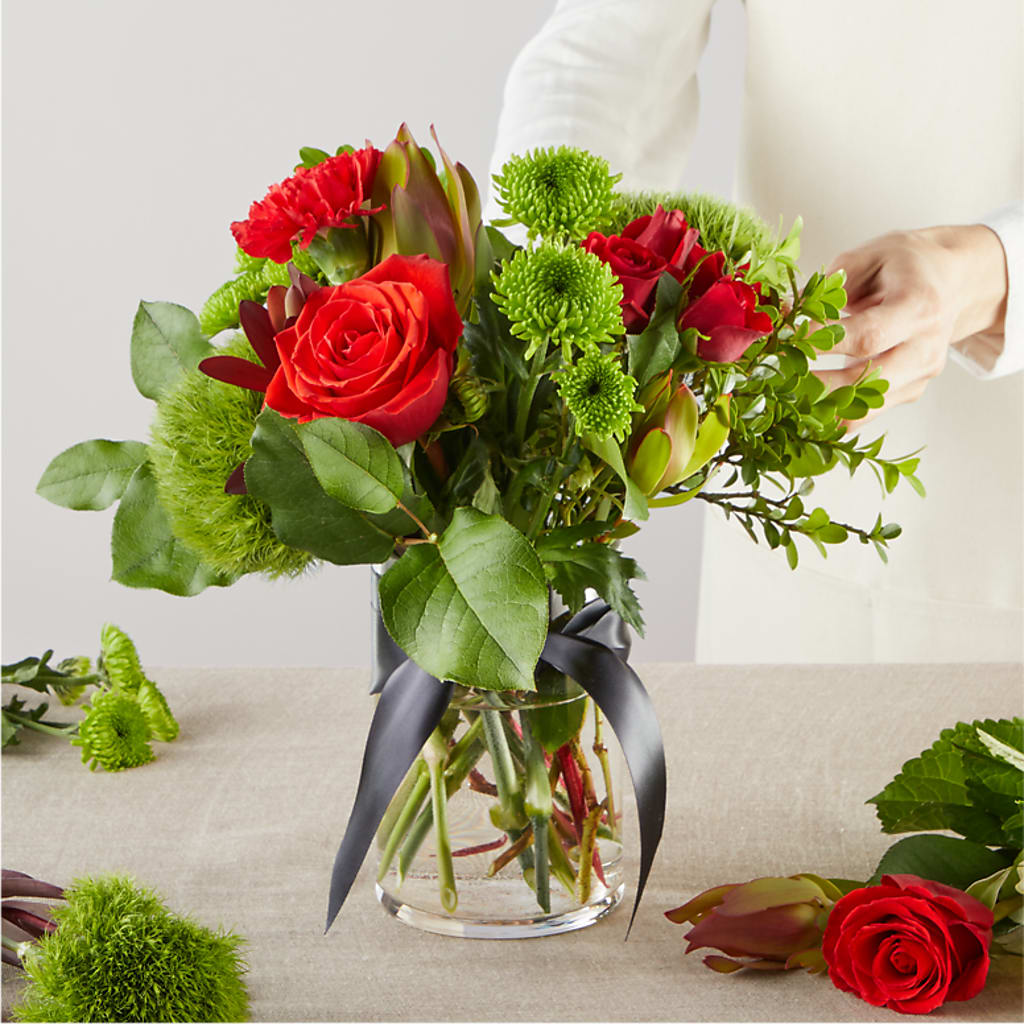 Heritage Kindle – A Florist Original – HOMETOWN TREASURES FLORAL & GIFTS, Morris OK