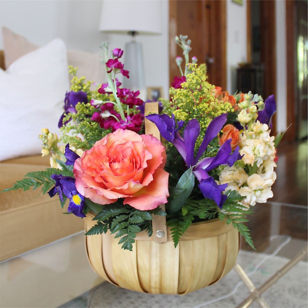 Garden of Life Basket – HOMETOWN TREASURES FLORAL & GIFTS, Morris OK