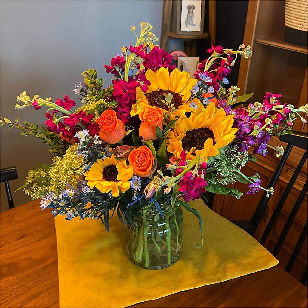Rays of Life Bouquet – HOMETOWN TREASURES FLORAL & GIFTS, Morris OK