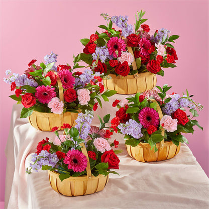 Pink Picnic Basket – HOMETOWN TREASURES FLORAL & GIFTS, Morris OK