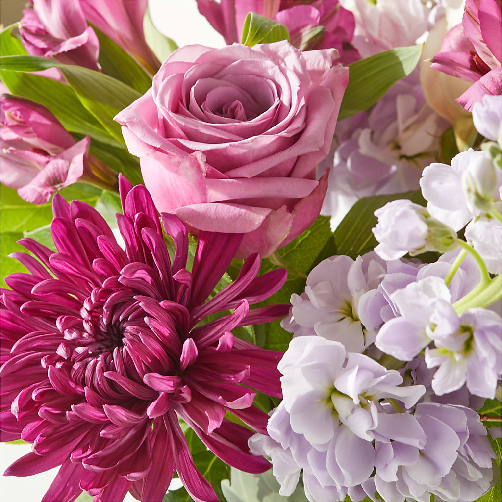 Amethyst Dreams Bouquet – HOMETOWN TREASURES FLORAL & GIFTS, Morris OK