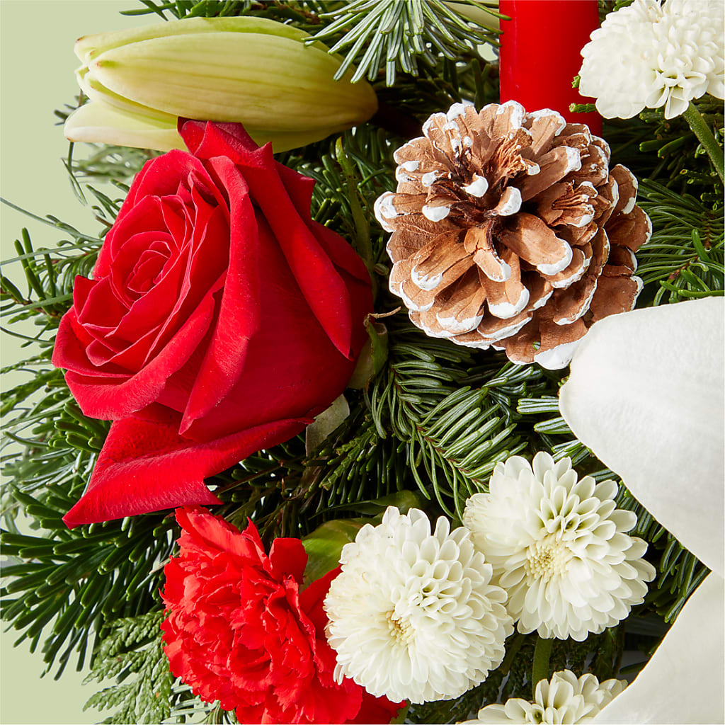 Seasonal Festivities Centerpiece – HOMETOWN TREASURES FLORAL & GIFTS, Morris OK