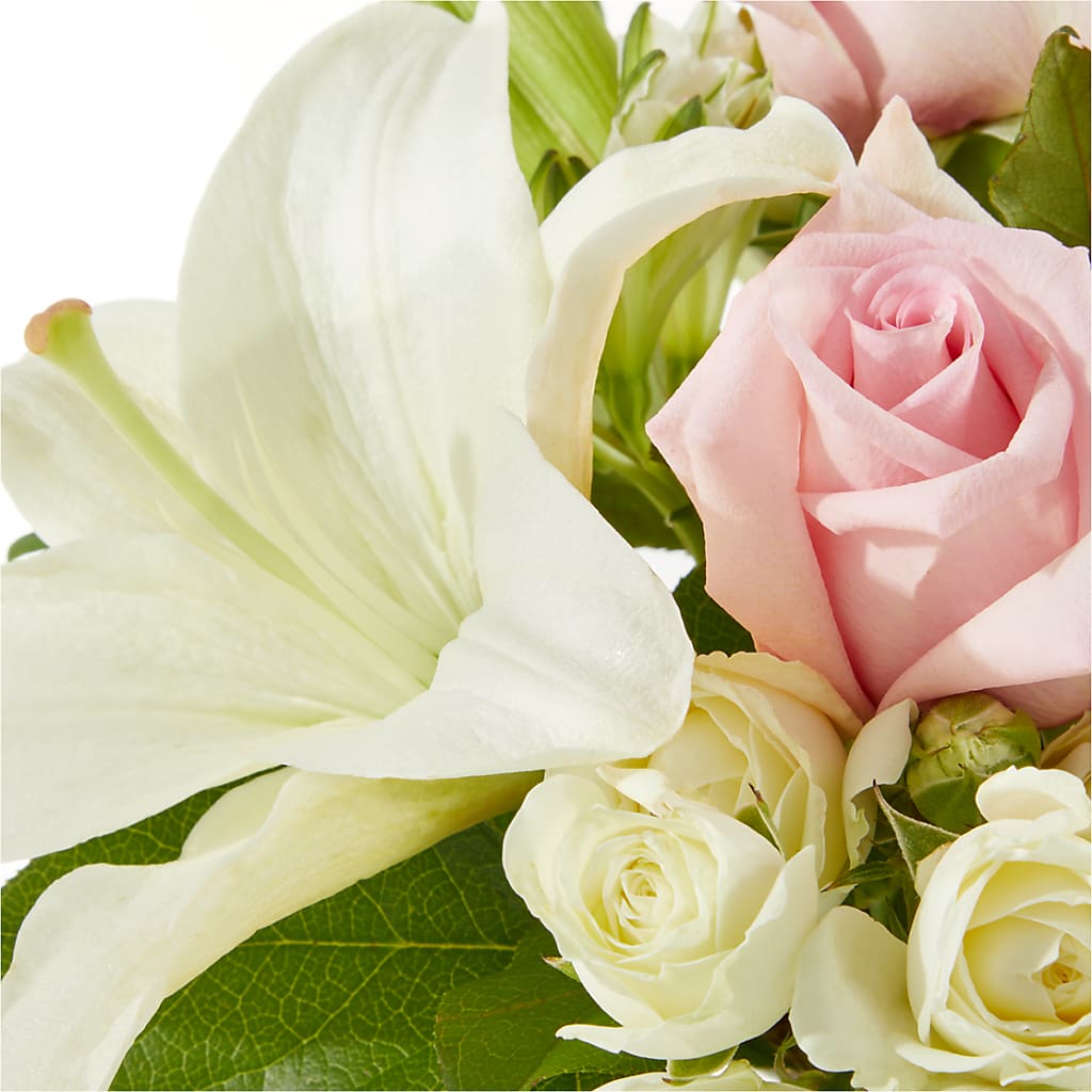 Kindhearted Bouquet – HOMETOWN TREASURES FLORAL & GIFTS, Morris OK