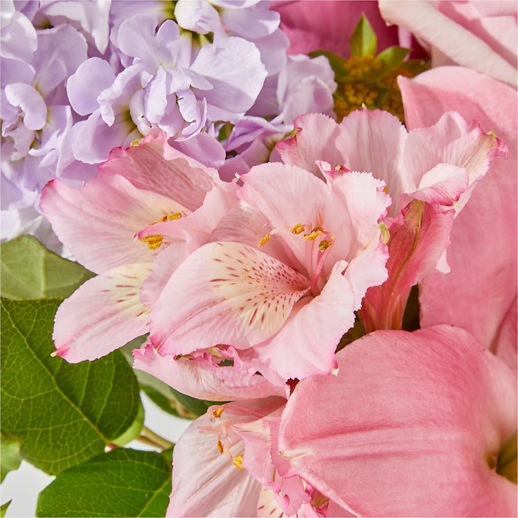 The Crown Jewel Bouquet – HOMETOWN TREASURES FLORAL & GIFTS, Morris OK