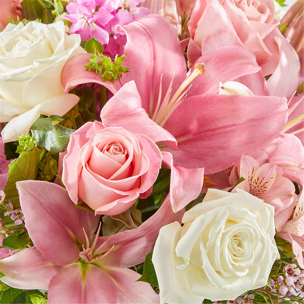 Ethereal Beauty Bouquet – HOMETOWN TREASURES FLORAL & GIFTS, Morris OK