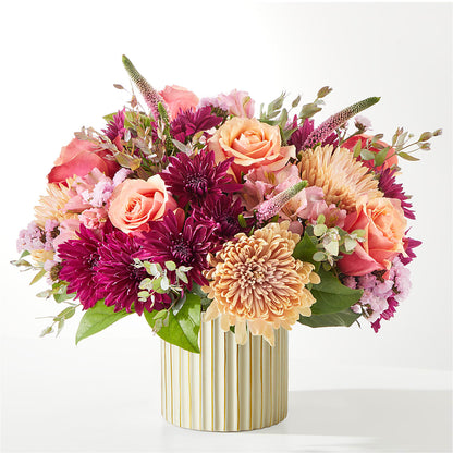 Berry Cobbler Bouquet with Ivory Vase – HOMETOWN TREASURES FLORAL & GIFTS, Morris OK