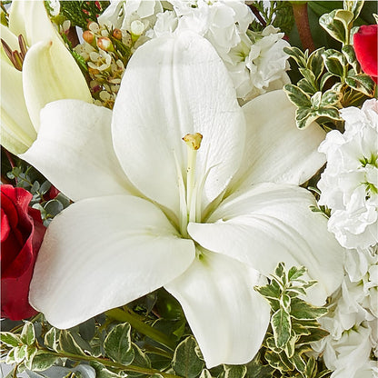 Twinkle Lights Bouquet – HOMETOWN TREASURES FLORAL & GIFTS, Morris OK