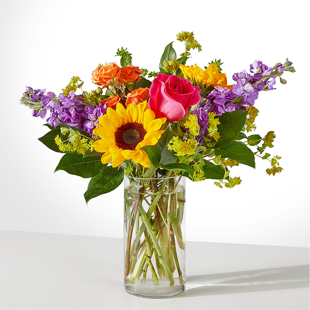 Vibrant Greetings Bouquet – HOMETOWN TREASURES FLORAL & GIFTS, Morris OK