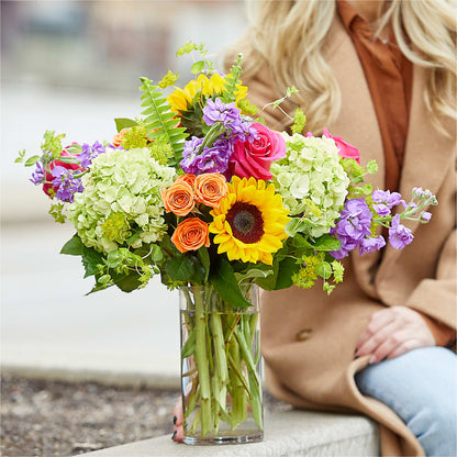 Vibrant Greetings Bouquet – HOMETOWN TREASURES FLORAL & GIFTS, Morris OK