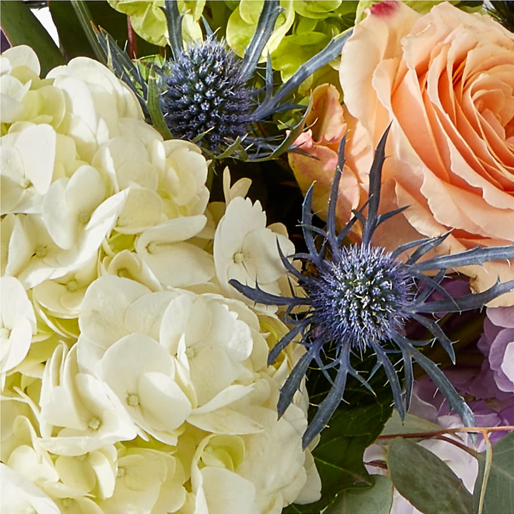 Porch Swing Bouquet – HOMETOWN TREASURES FLORAL & GIFTS, Morris OK