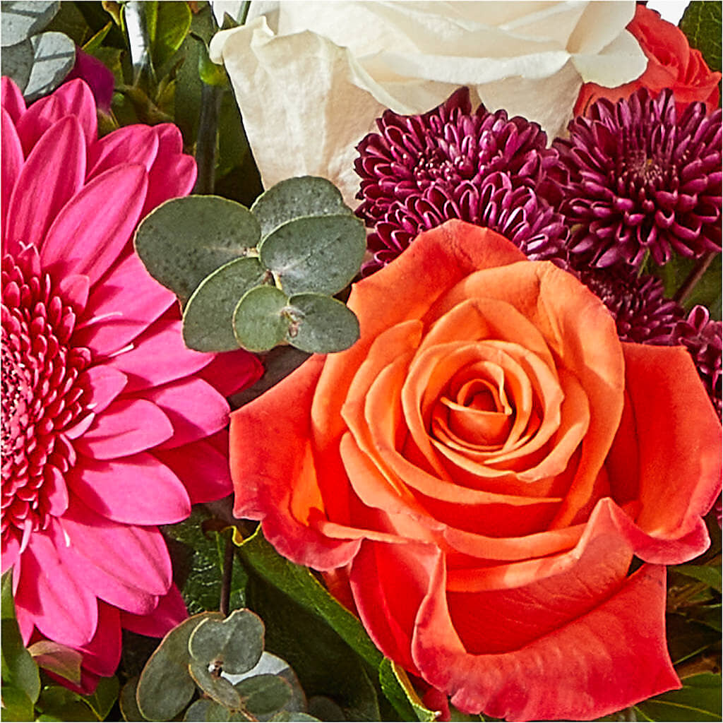 Smell the Roses Bouquet – HOMETOWN TREASURES FLORAL & GIFTS, Morris OK