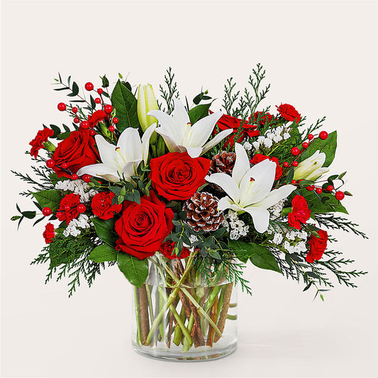 Best in Snow Bouquet – HOMETOWN TREASURES FLORAL & GIFTS, Morris OK