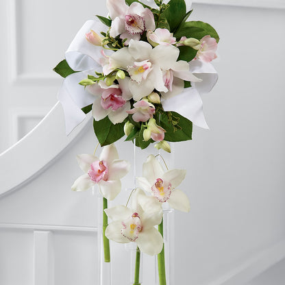 Perfect Entrance Pew Arrangement – HOMETOWN TREASURES FLORAL & GIFTS, Morris OK