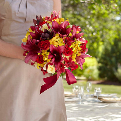 Sunningdale Bouquet – HOMETOWN TREASURES FLORAL & GIFTS, Morris OK