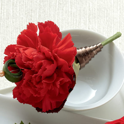 Red Carnation Boutonniere – HOMETOWN TREASURES FLORAL & GIFTS, Morris OK